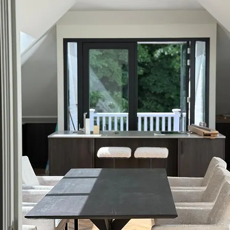 Luxe Penthouse Nabij Nijmegen Apartment *