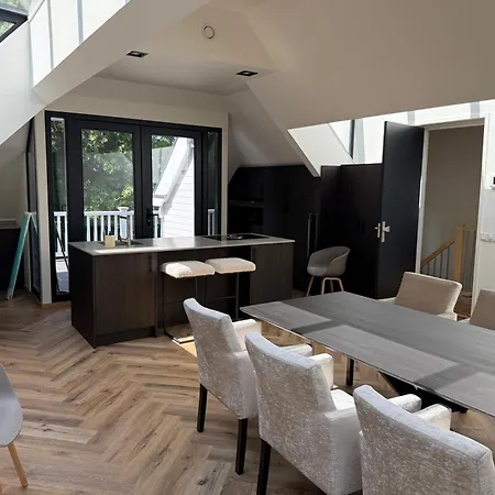 Luxe Penthouse Nabij Nijmegen *