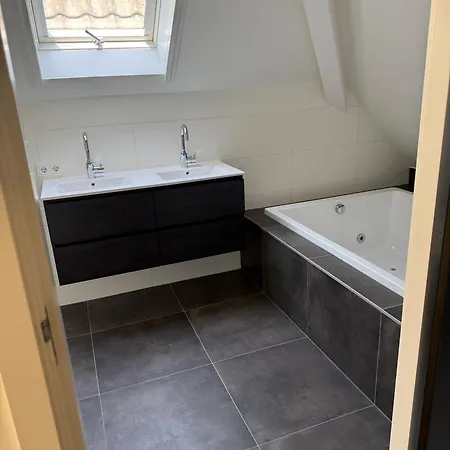 Luxe Penthouse Nabij Nijmegen * Ubbergen
